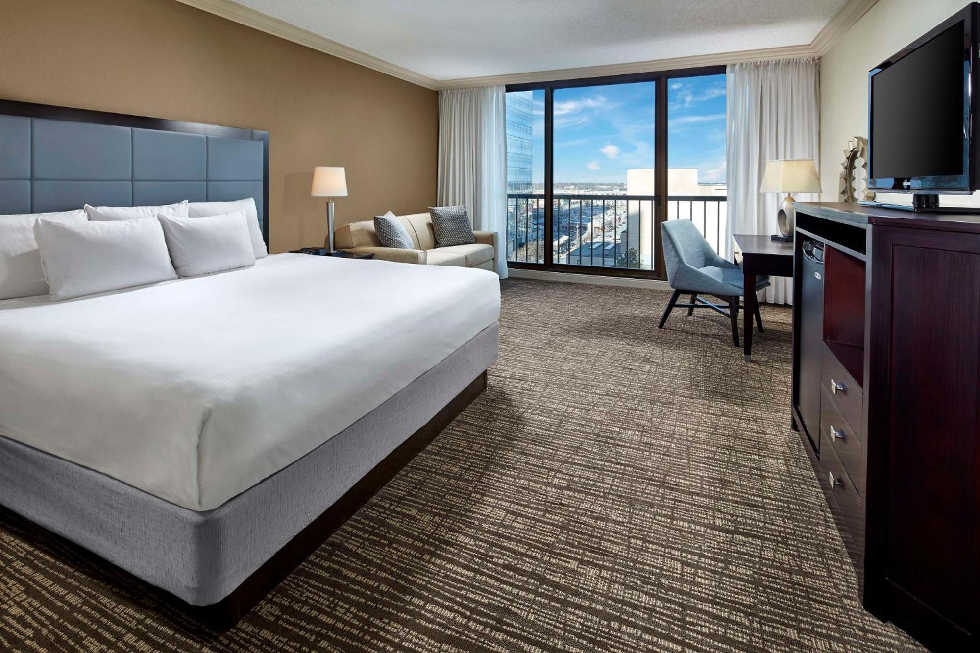Hotel Hyatt Regency Tulsa Downtown Exterior foto